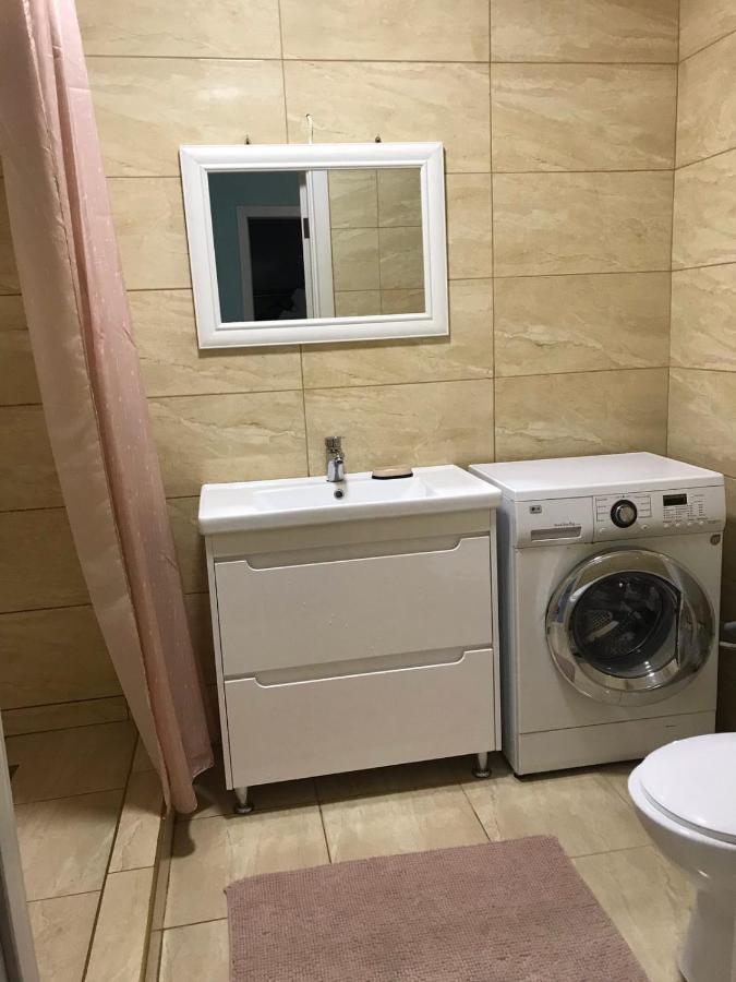 Апартаменты Возле Моря Крижанивка Екстериор снимка